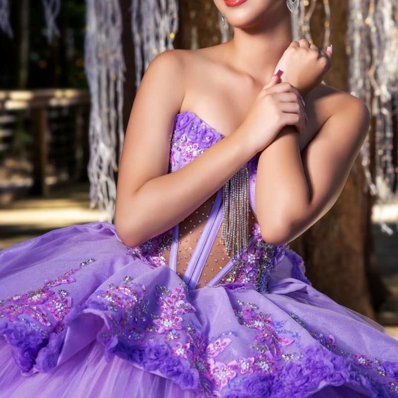 Lavender Shiny Quinceanera Dresses Off The Shoulder Applique Flower Beading Crystal Tull Party Birthday Sweet 16 Dres Vestidos 15 De Anos