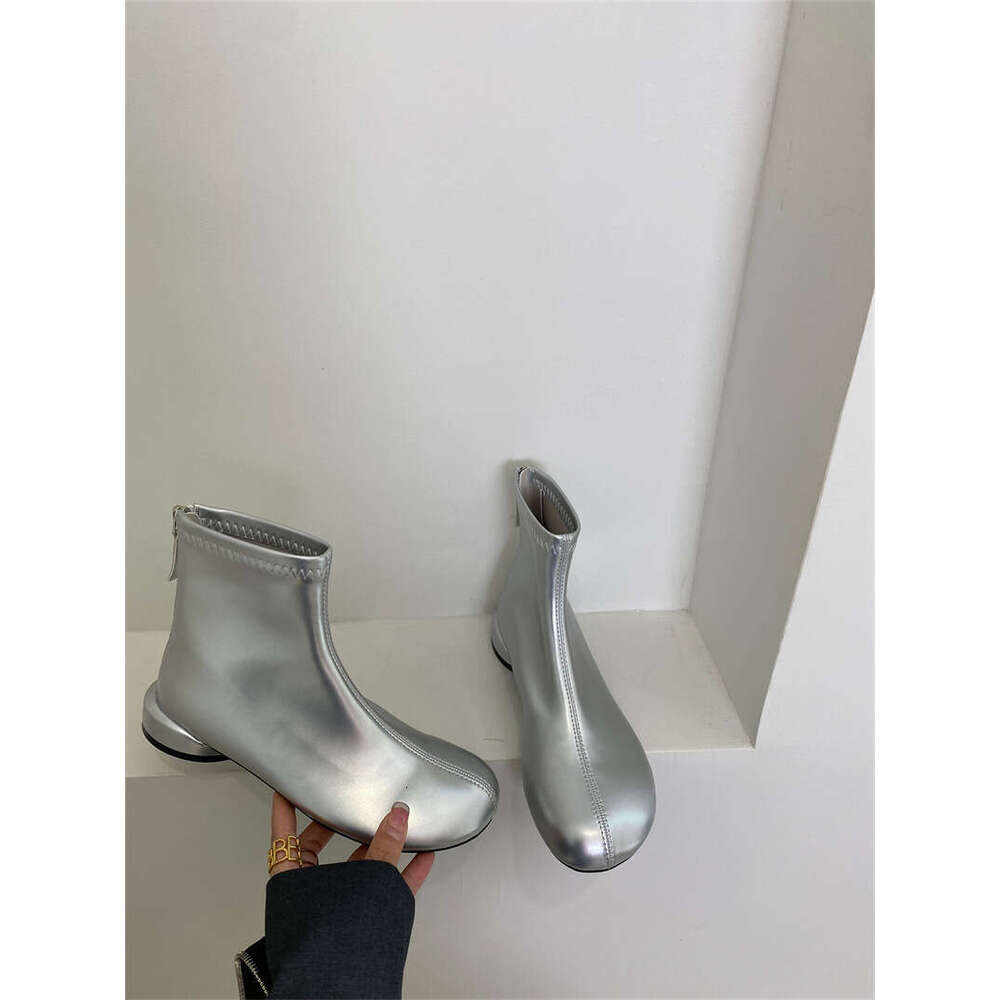 Round Toe Slim Thick Heel Ankle for Women 2025 Autumn Winter Designer Shoe Versatile Back Zipper Short Soft Leather Niche Martin Boots