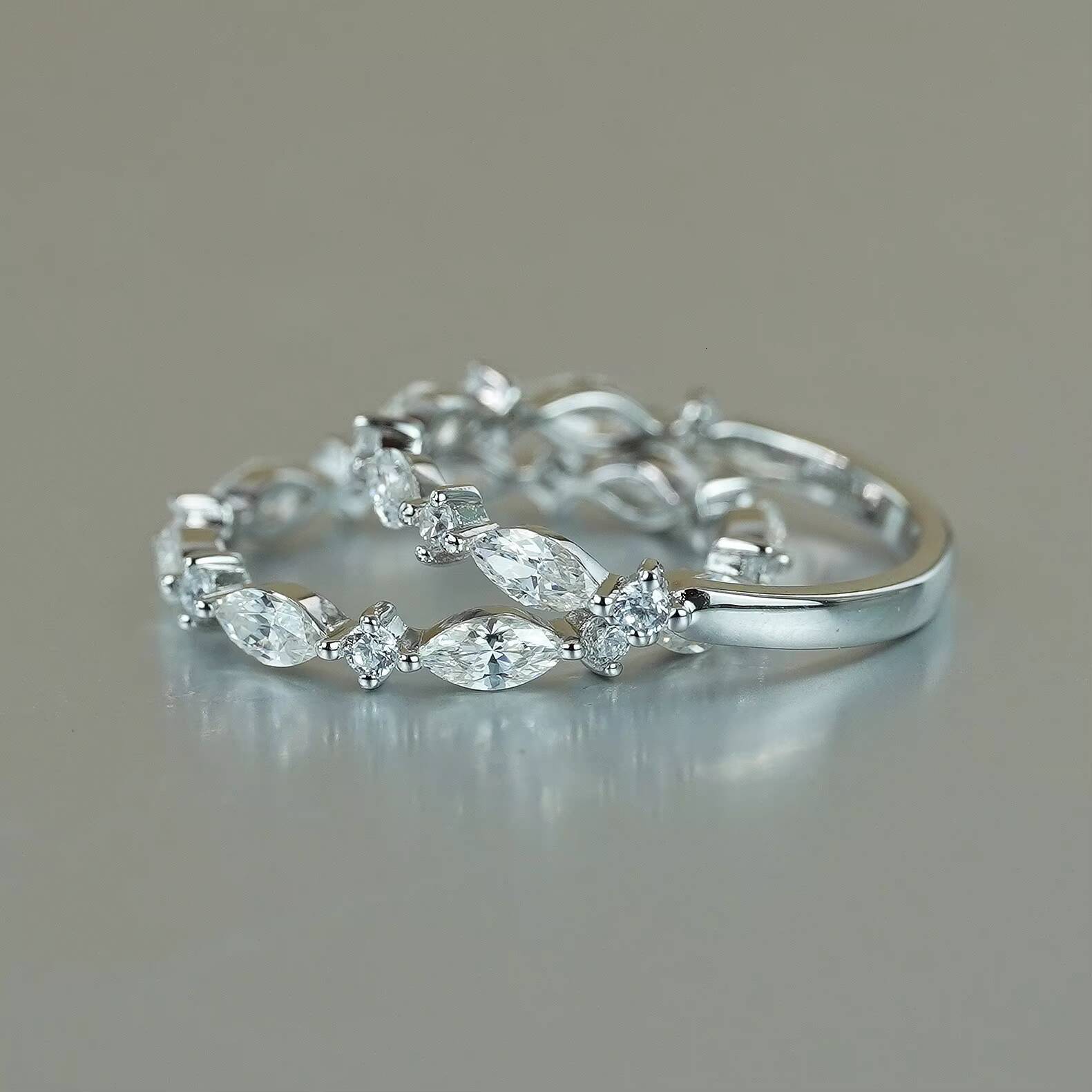 Fashion Jewelry Moissanite Diamond Marquise Round Shape Eternity Band S925 Sterling Silver Wedding Ring for Women