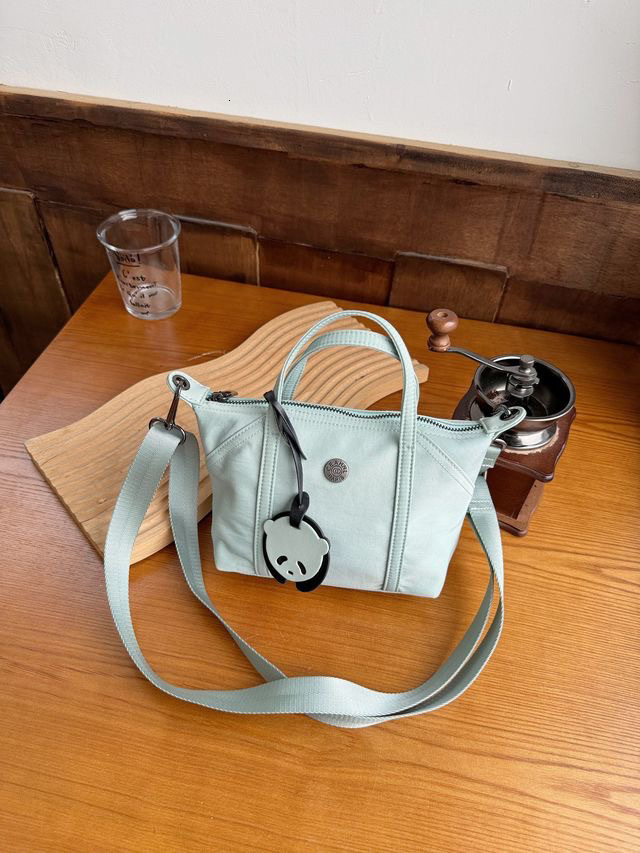 Luxury Brand Designer Bag HB 2025 New Dumpling Bag For Women, Single Shoulder Handheld Crossbody Bag, Fashionable Waterproof Phone Bag, Versatile