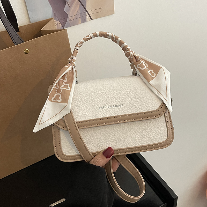 Free shipping designer Fashion Bags New scarves handbags small square bags fashionable versatile single shoulder crossbody bags women bags