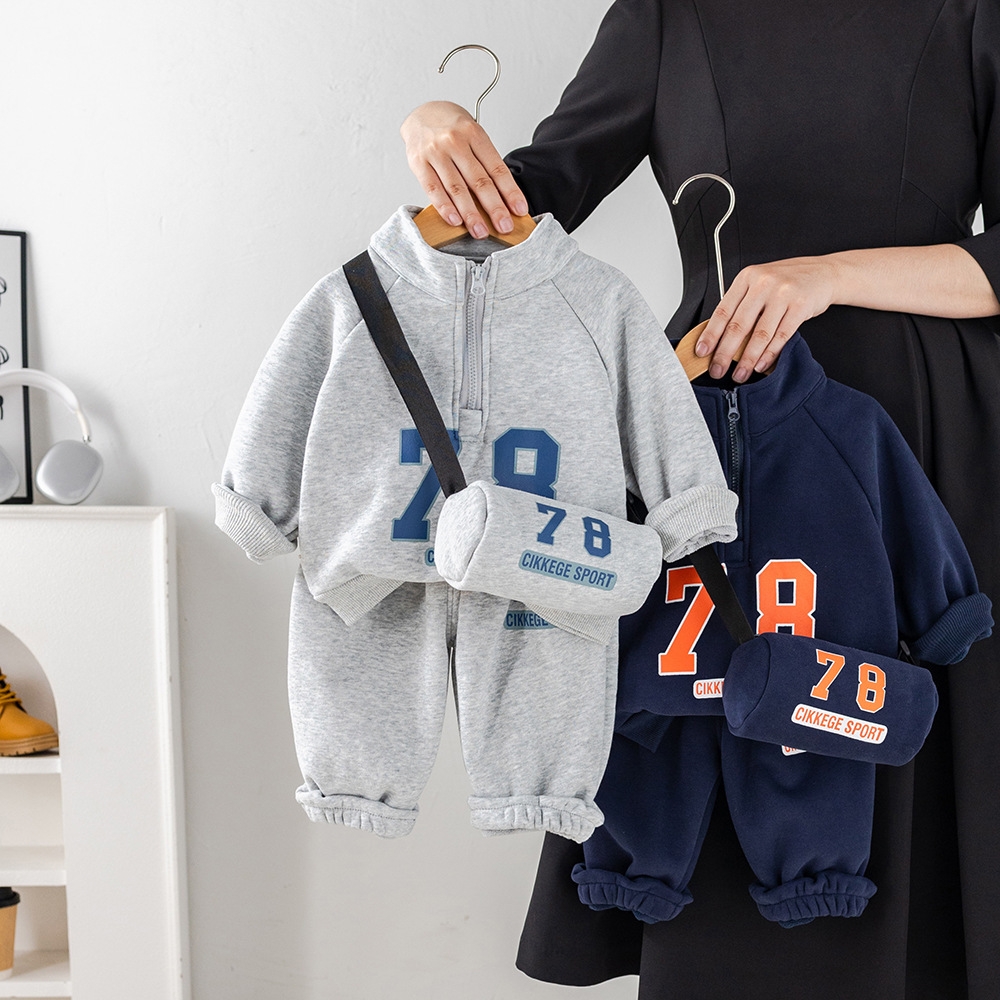 Boys' Winter Set Casual New Style 2025 Autumn/Winter Children's Clothing Half Zipper Sports Hoodie Two Piece Set free shipping