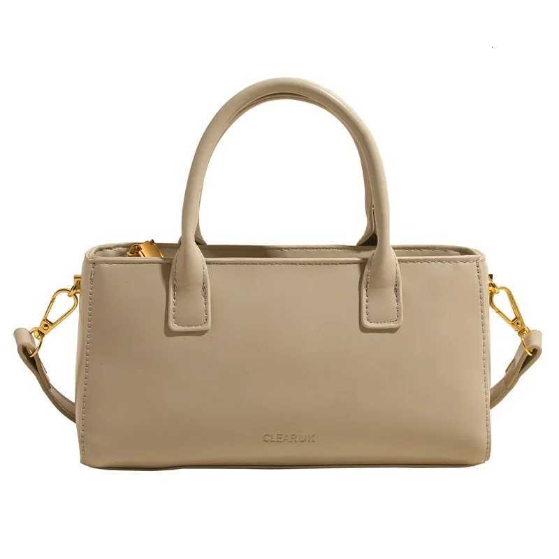 Luxury Designer Chain PU Leather Womens Handbag Retro Crossbody Bag Rectangle Tote Z251018