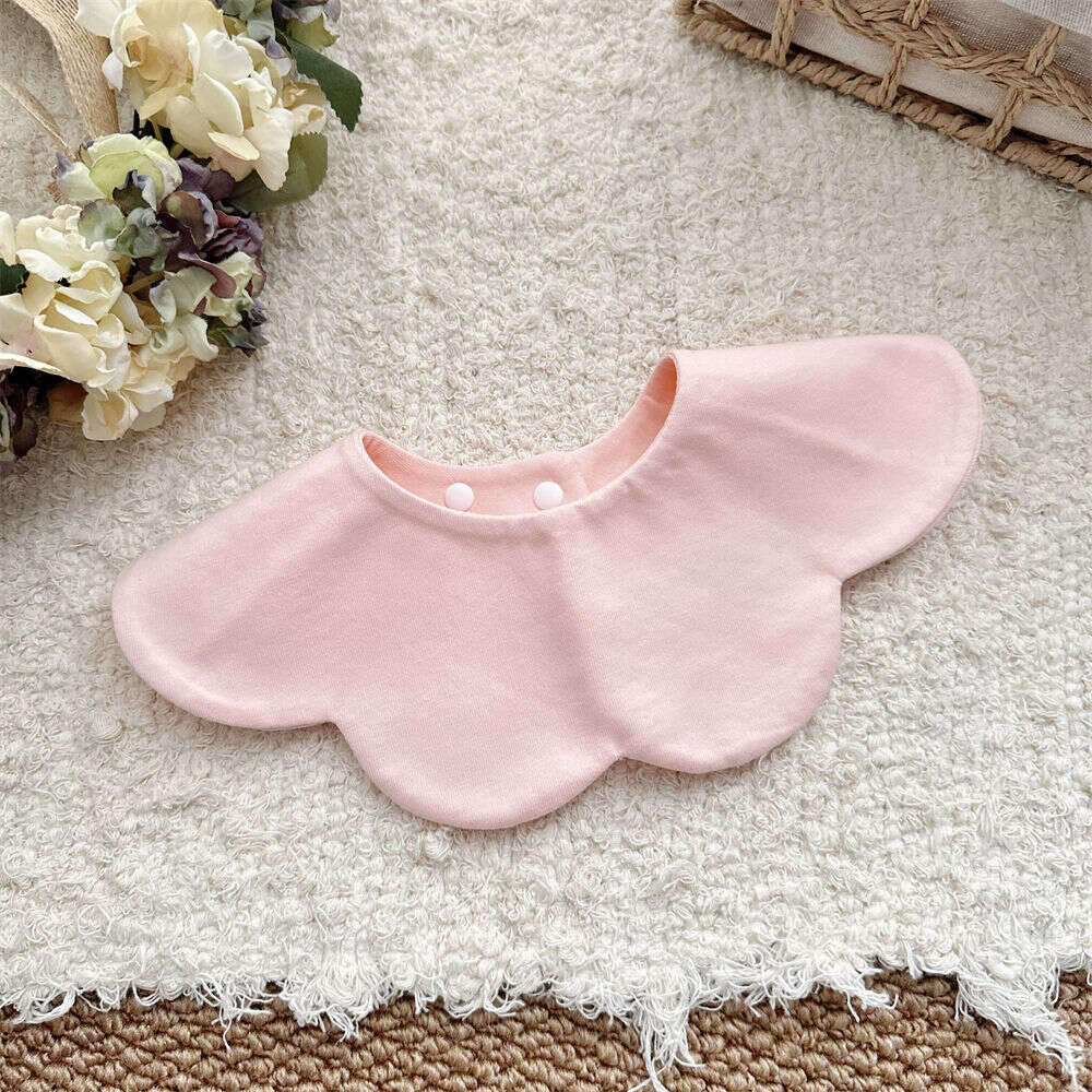 Double-Sided Pure Cotton Bibs Babies Girls And Boys Floral Design High Aesthetic Value Pink Color Suitable for Autumn Winter