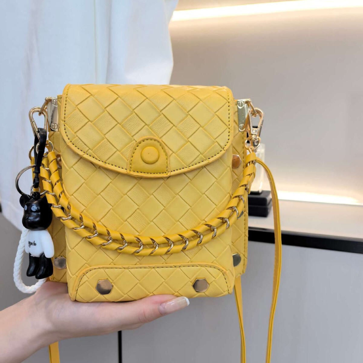 Luxury Brand Designer Bag 2025 New Woven Phone Bag For Women, Trendy Versatile Handbag, Shoulder Bag, Crossbody Bag