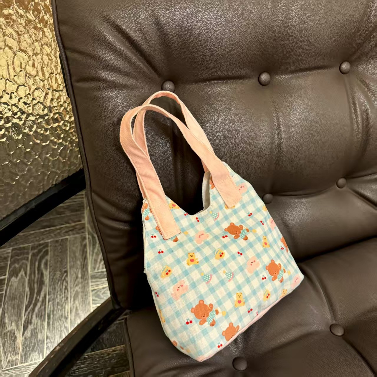 New Korean designer cute printed women's handbag with cartoon high appearance, panda large capacity, hot selling shoulder bag