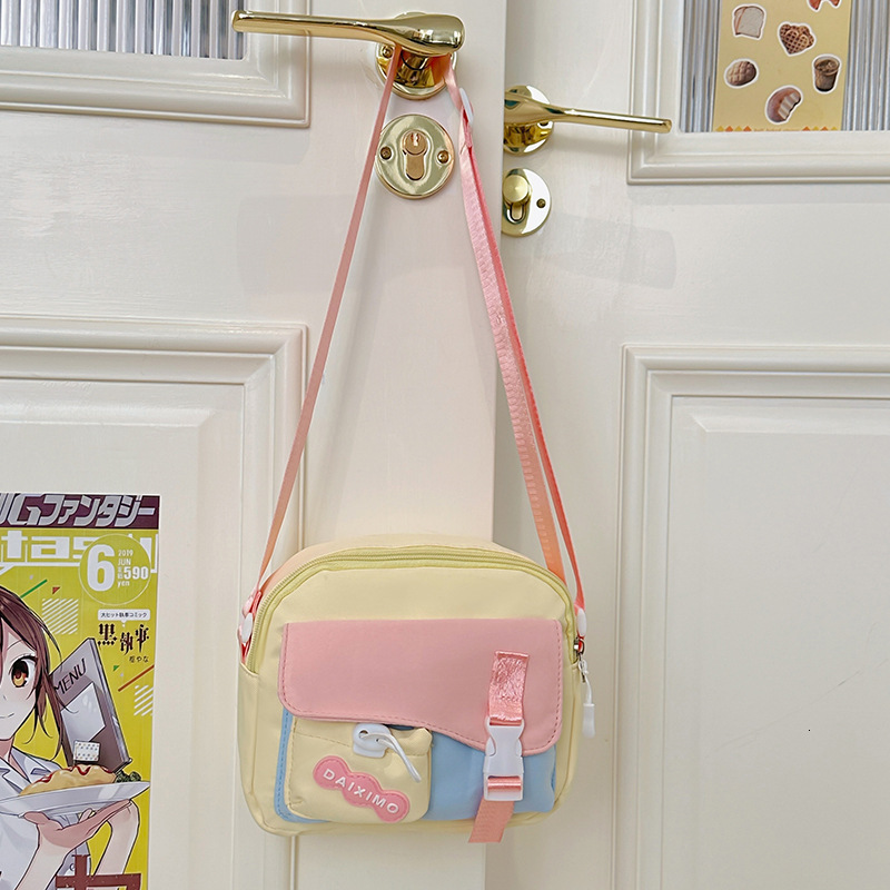 New designer Japanese style women's cute small bag nylon crossbody bag square small bag student value shoulder bag travel small bag