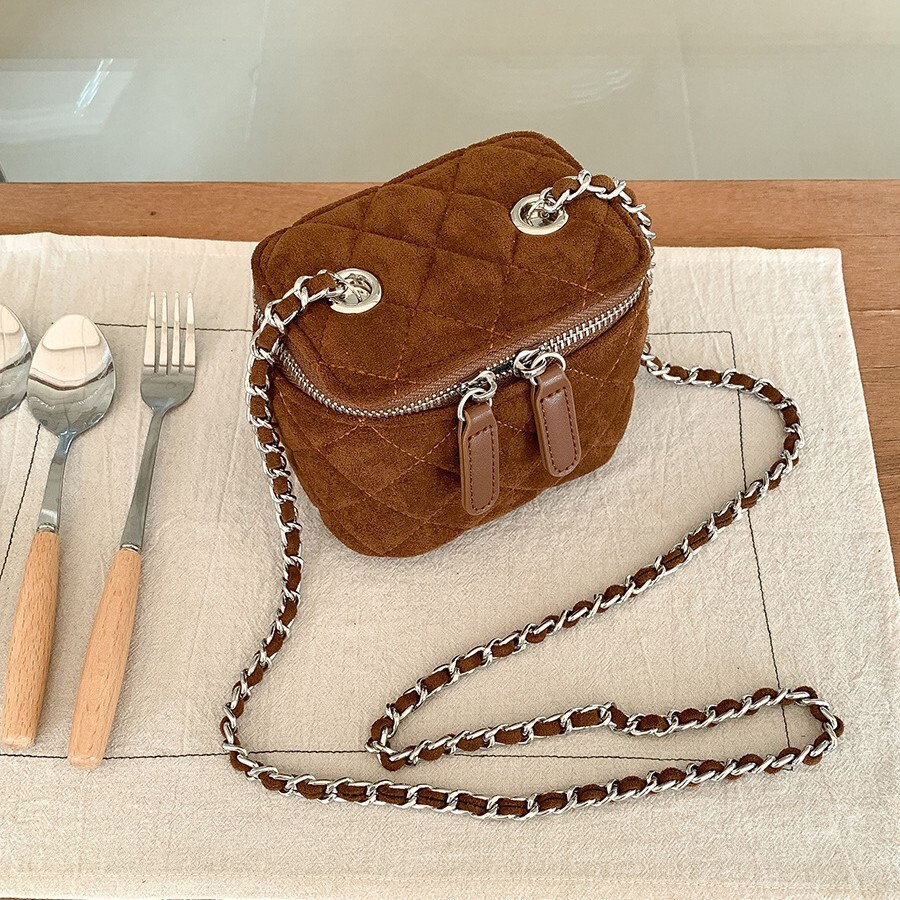 Luxury Brand Designer Bag Autumn Winter New Mini Shoulder Box Bag Fashion Lipstick Chain Bag Women's Crossbody Small Style Quilted Suede Bag