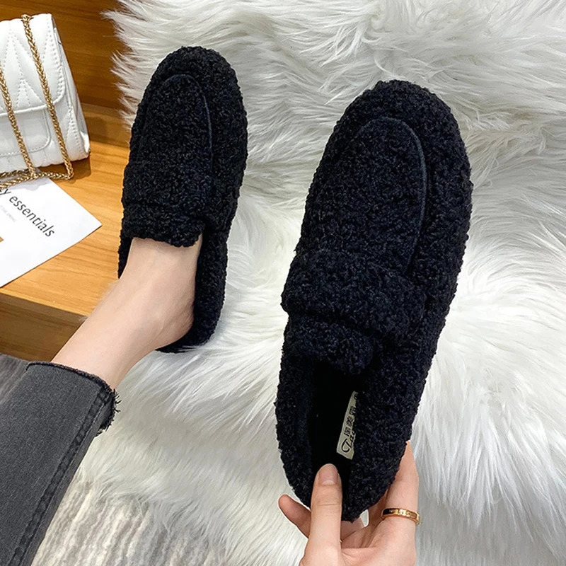 Curly Lambswool Shoes Ladies White Fur Slippers Femmes Slip On Mules Winter Warm Closed Toe Slides Women Sheep Woolen Flats 251013