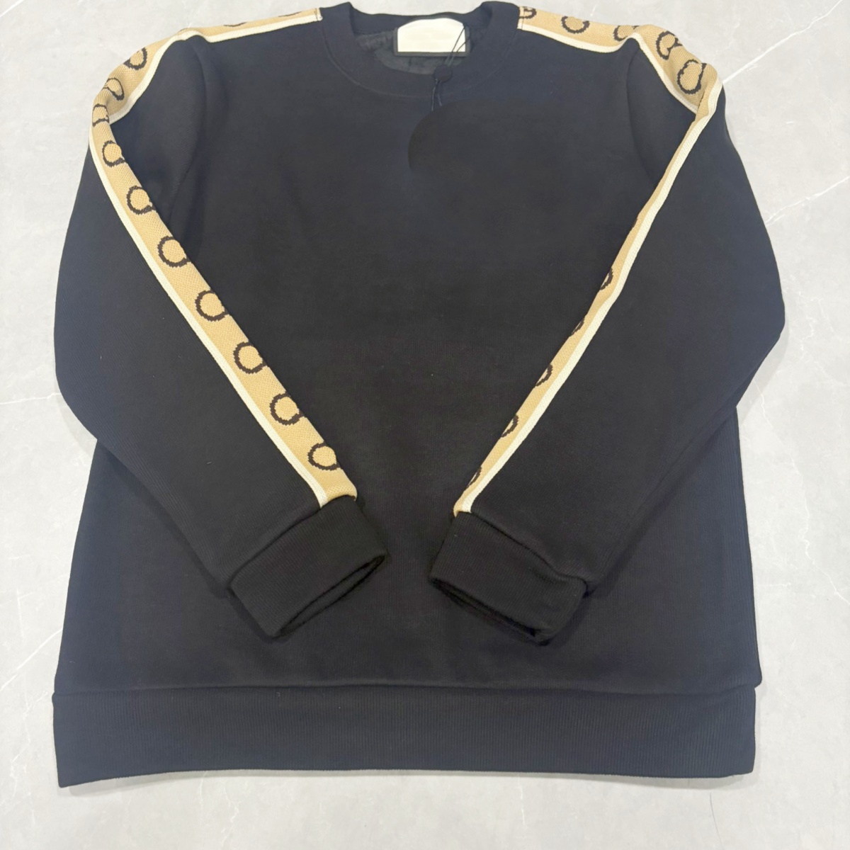 High Quality New Mens Sweaters Embroidered letter Knitted Sweater Men Long Sleeve Striped Sweatshirts Solid Slim Fit Men Pullover