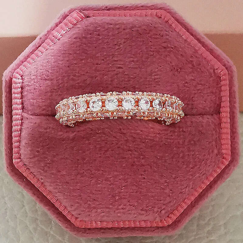 Hip Hop Ins Sparkling Wedding Rings Jewelry Sterling Sier Fill 3 Rows Pave White 5A Cubic Zircon Party Women Rose Gold Engagement Band Ring Gift