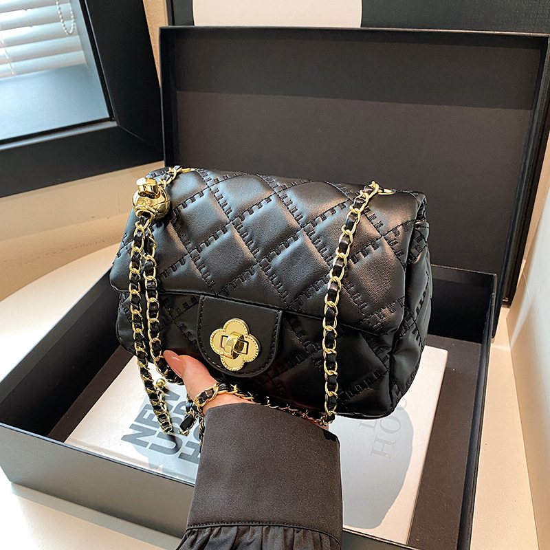 Luxury Brand Designer Bag Light Luxury Style Quilted Chain Small Bag For Women 2024 New High-End Single Shoulder Underarm Bag Crossbody Small Square B