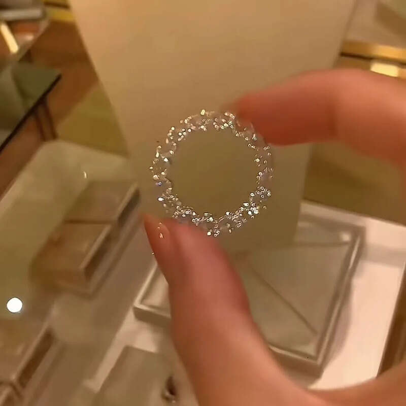 Rulalei Brand Top Sell Sparkling Wedding Rings Elegant Genuine 100% Sterling Sier Round Cut White Moissanite Dia Eternity Women Band Ring Gift