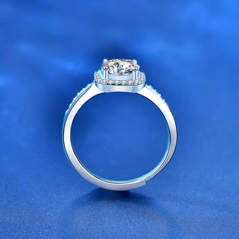 Trendy S925 Silver 1 CT GRA Moissanite Engagement Ring 925 Sterling Silver Round Cut Diamond Square Shape Wedding Rings