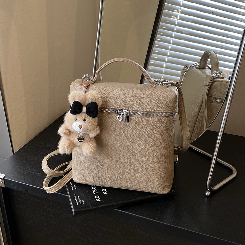Luxury Brand Designer Bag Korean Version Fashion Simple Small Square Bag New Niche Design Backpack 2025 Autumn Solid Color Simple Handbag Women's