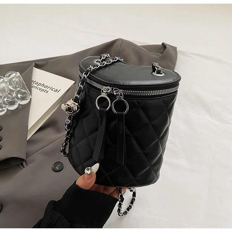 Luxury Brand Designer Bag Heart Cylinder Quilted Chain Bucket Bag Women's Bag 2025 New Trendy Fashion Niche Single Shoulder Popular Crossbody