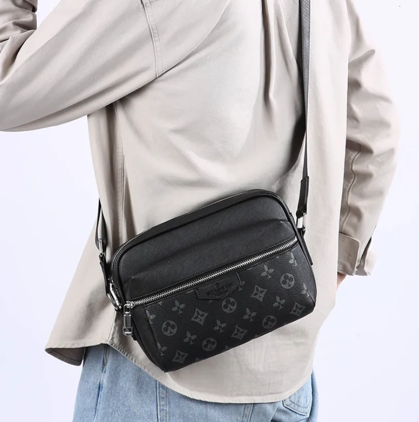 New Arrived M69443 trio outdoor Designer Bags man bag Women menbags Handbags Fashion Composite luxury bag Lady beach Clutch Tote Woman Bag Purse Wallets Evening Bags