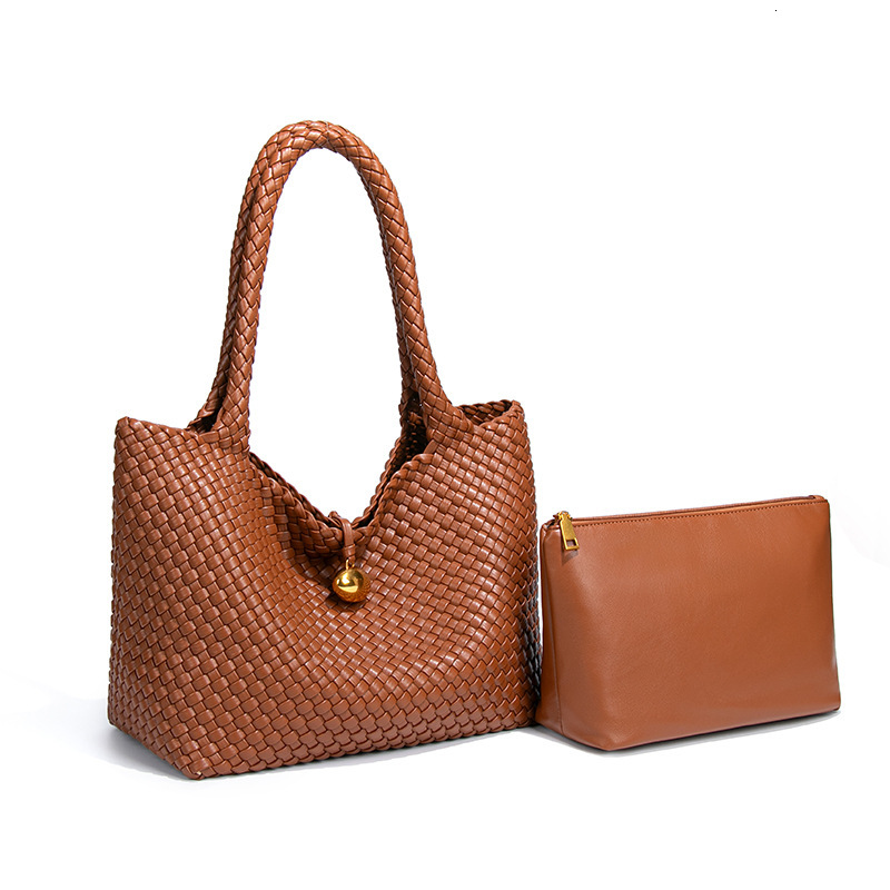 New Women's Large Capacity Handwoven Laptop Gold-Plated Soft Leather Horizontal Square Shoulder Tote Bag