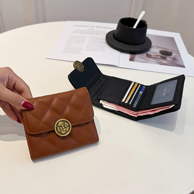 Luxury Brand Designer Bag 2025 New Women's Short Wallet Quilted Embroidery Multi-Card Slots Multi-Functional Personality Buckle Card Holder Coin 