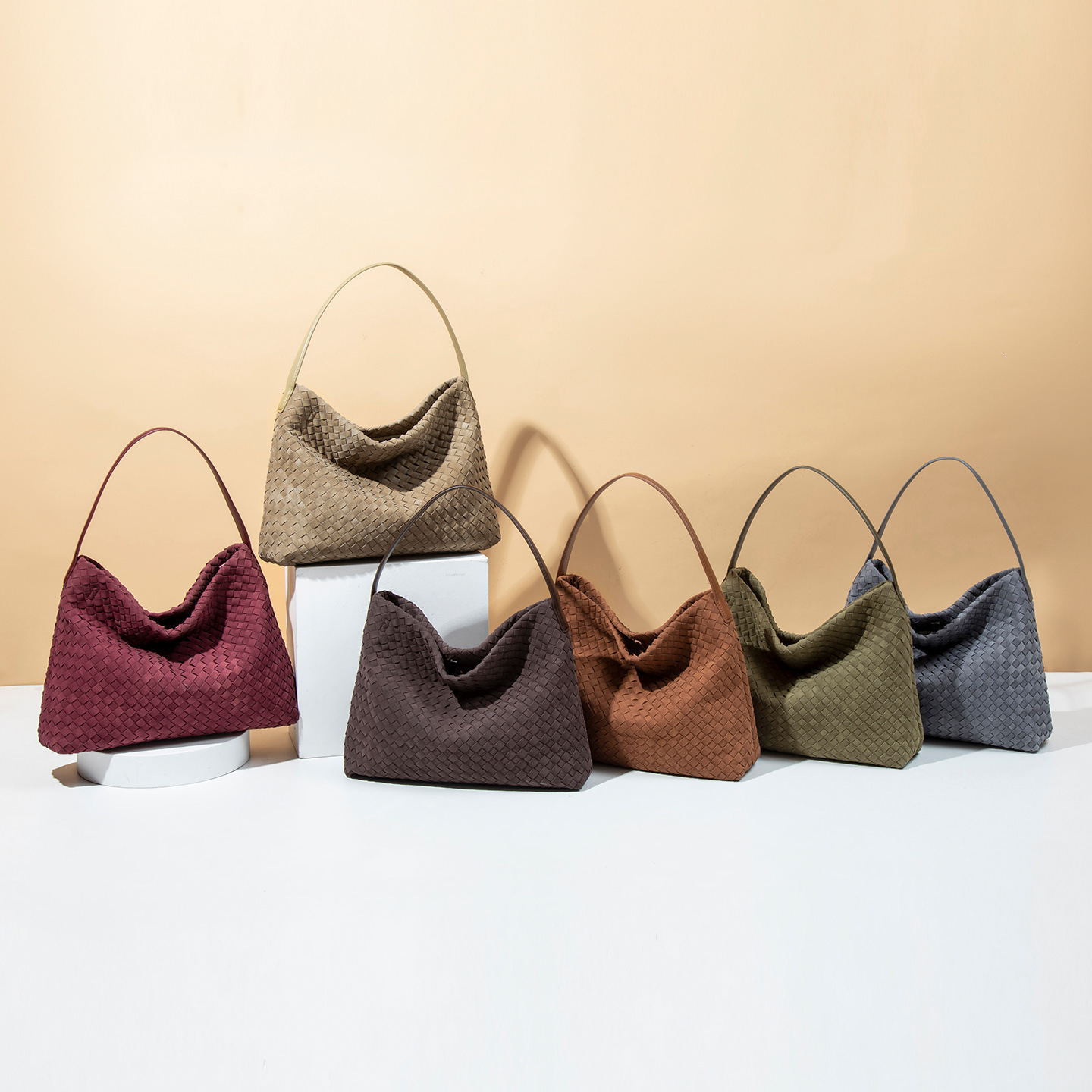 Luxury Brand Designer Bag New Handmade Women's Woven Bucket Bag Fashionable Versatile Large Capacity Shoulder Crossbody Tote Handbag