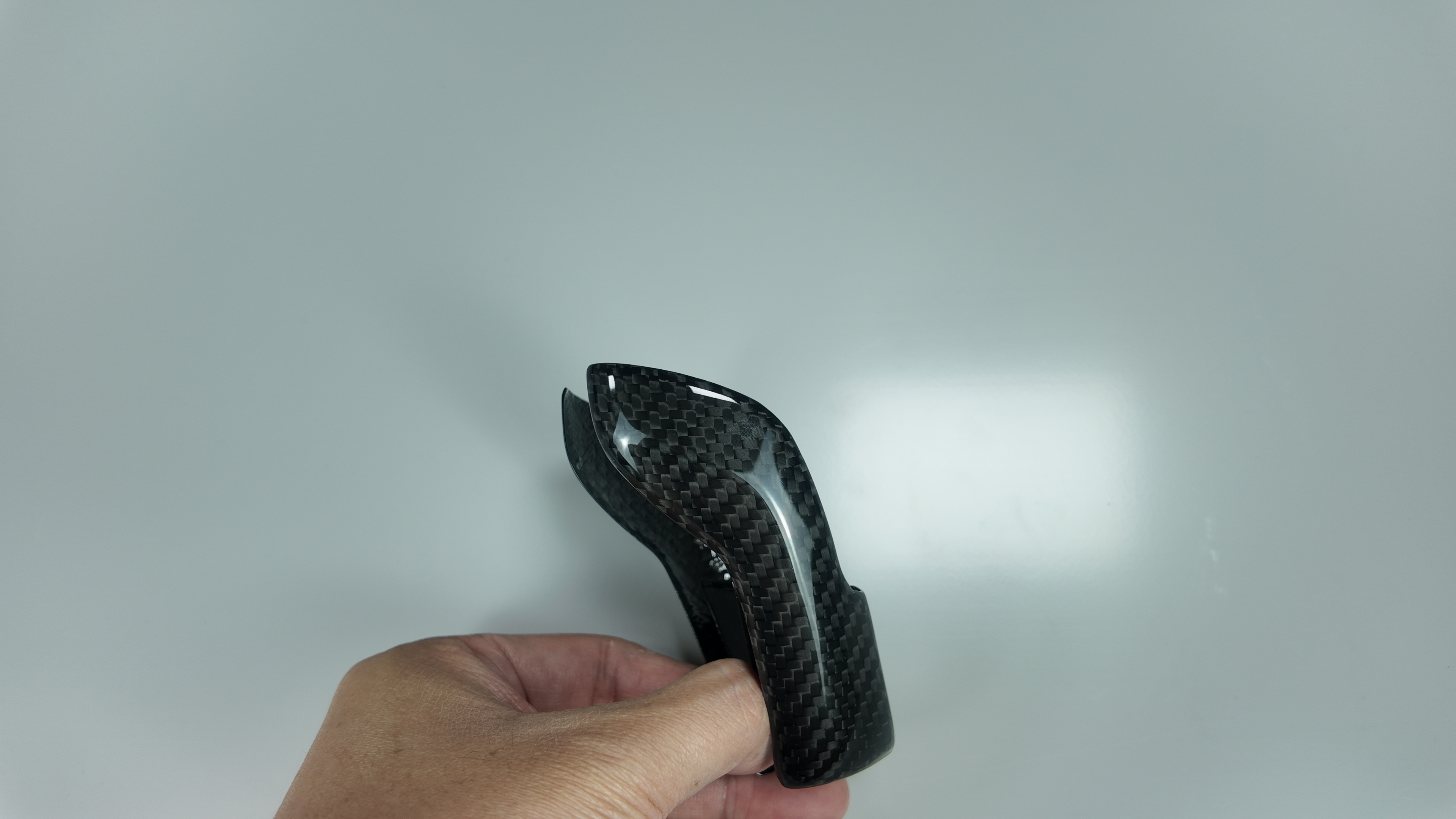 Dry carbon fiber shift lever decoration, suitable for BMW m2 m3 m4/x3m x4m x5m x6m carbon fiber modification