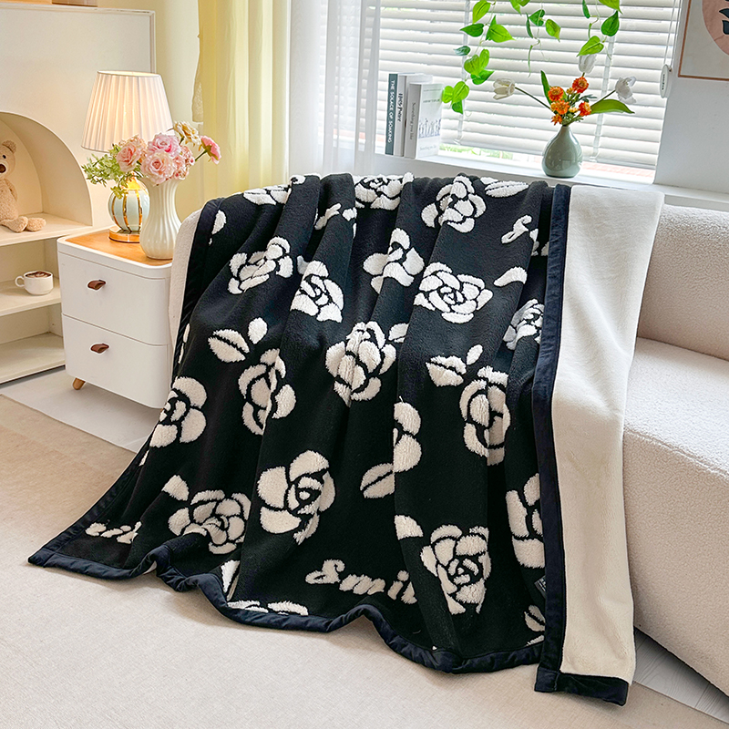 Luxury friendly soft throw black and white camellia pattern multifunctional sleeping blanket suitable & for office/bedroom/travel full-size