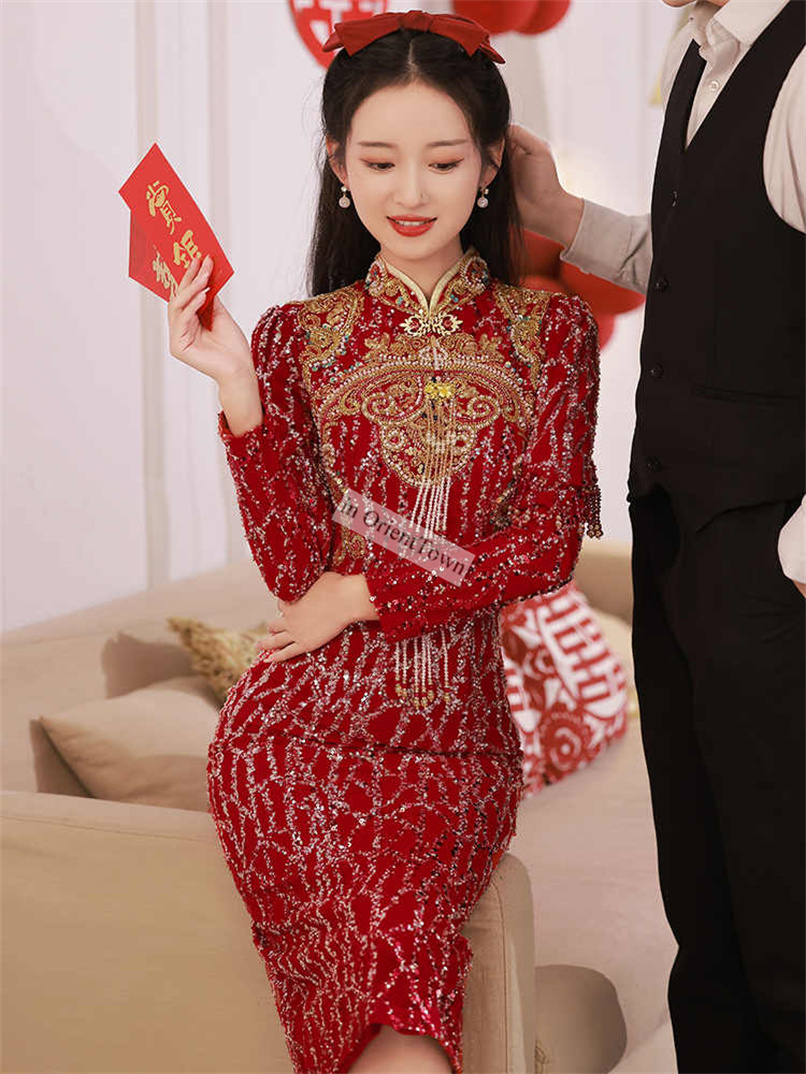 in OrientTown Wine Red Long Sleeve Bridal Gown Stand Collar Embroidery Cheongsam Brides Wedding Elegant Evening Dress in041