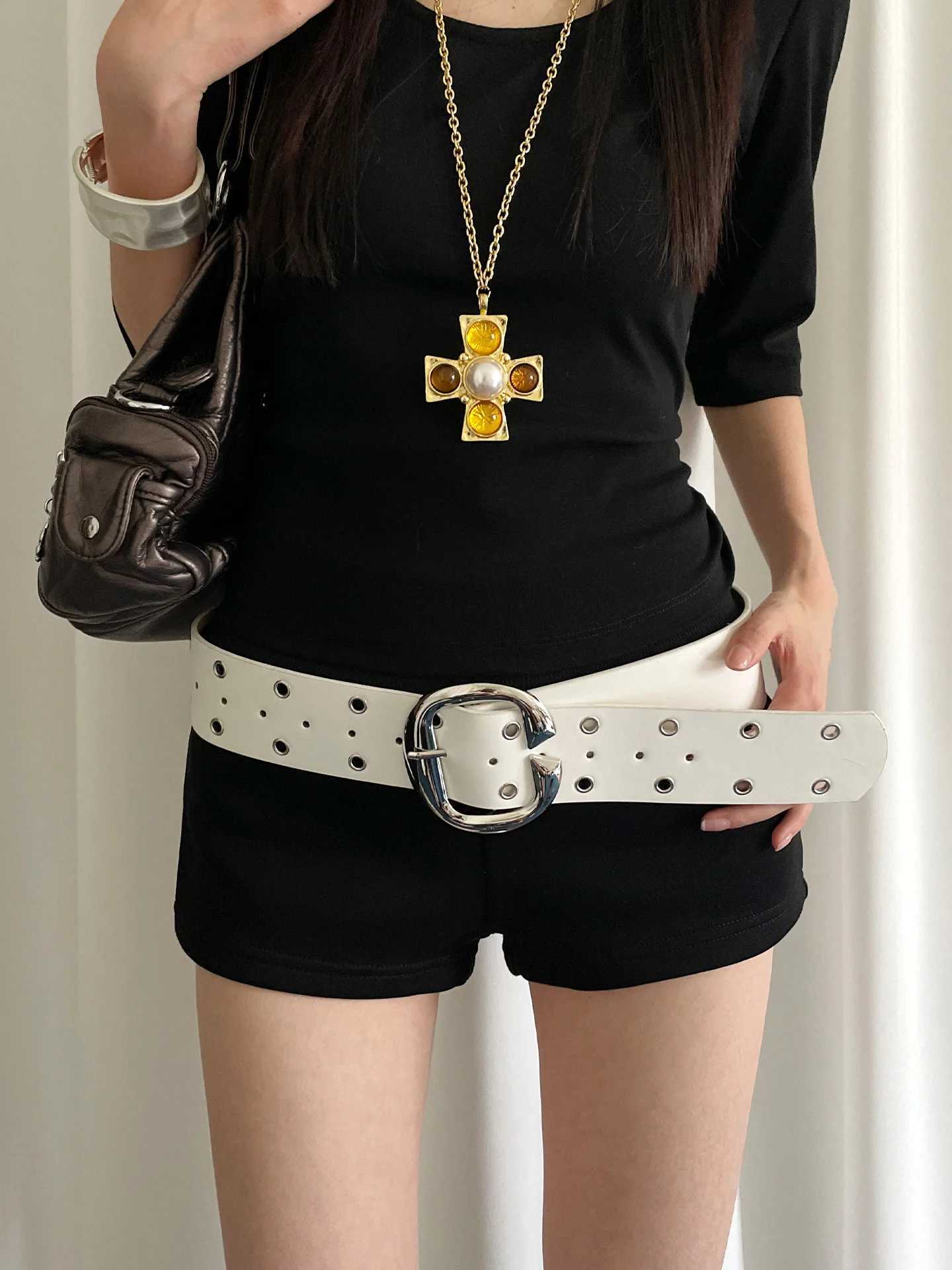 Heavy Industrial Punk Style DoubleRow Hole Decoration Wide Version Belt For Women A Niche And Versatile Leather Belt W251018