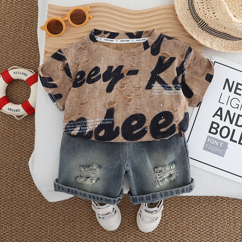 Boys' Summer Set Handsome 2025 New Korean Edition Children's Stylish English Short Sleeve Baby Thin Two Piece Set Trendy