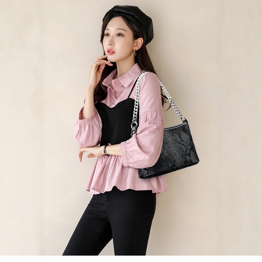 Luxury Brand Designer Bag 2025 New Snake Pattern Bucket Bag Personality Fashion Trend Handbag Shoulder Crossbody Bag Commuter Women's Bag