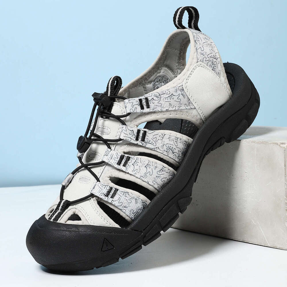 Summer Men's designer schoenen Sandals Thick Sole Loafers Closed Toe Beach Large Size Outdoor Casual Shoes loafers men