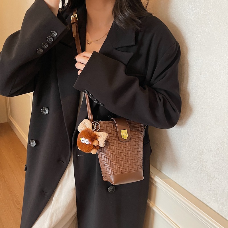 Luxury Brand Designer Bag High-End Woven Pattern Phone Bag For Women 2025 New Trendy Fashion Crossbody Bag Single Shoulder Commuter Bucket Bag