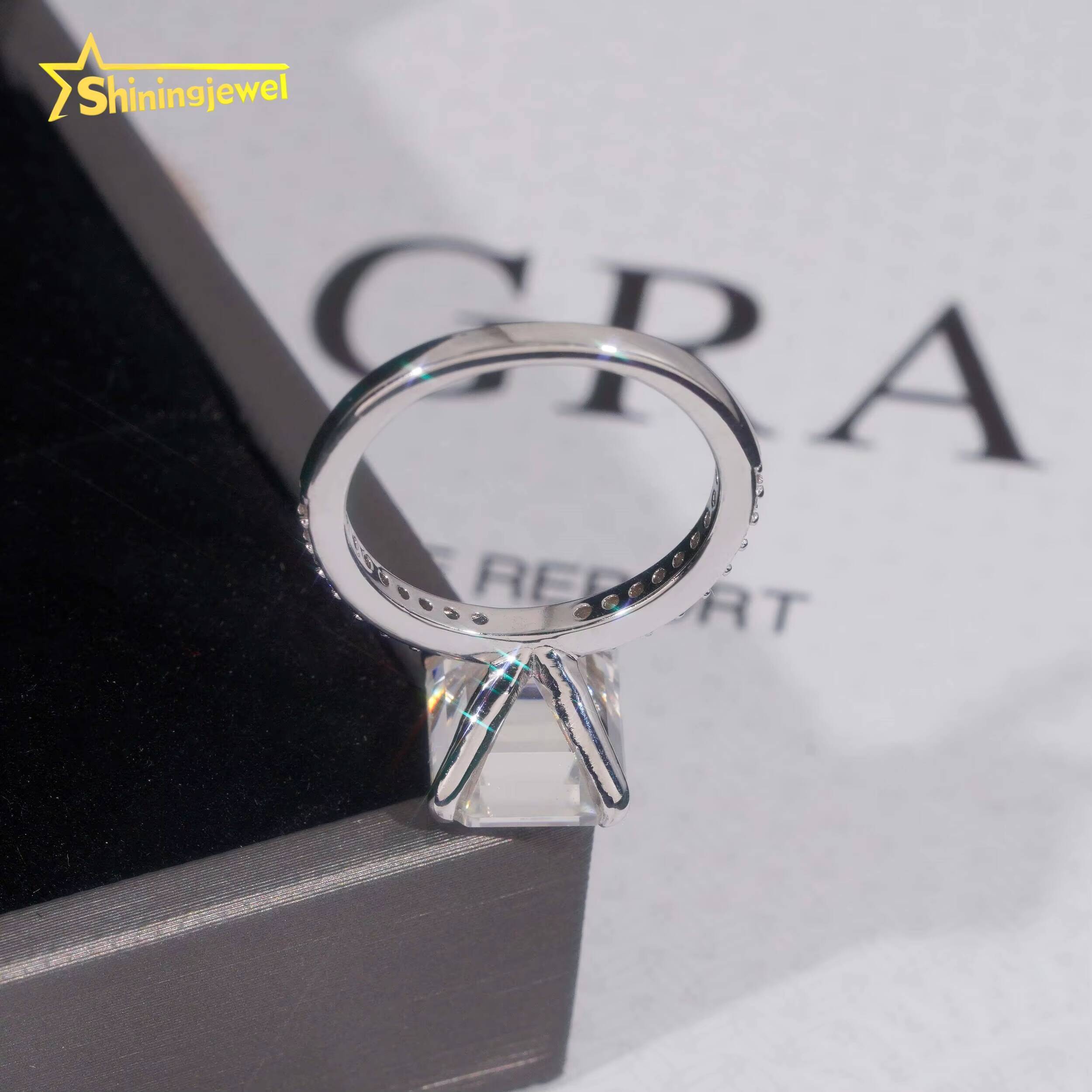 Fast Shipping Gold Plated Emerald Cut Wedding Ring Moissanite VVS Pass Diamond Test 925 Sliver Engagement Rings for Women