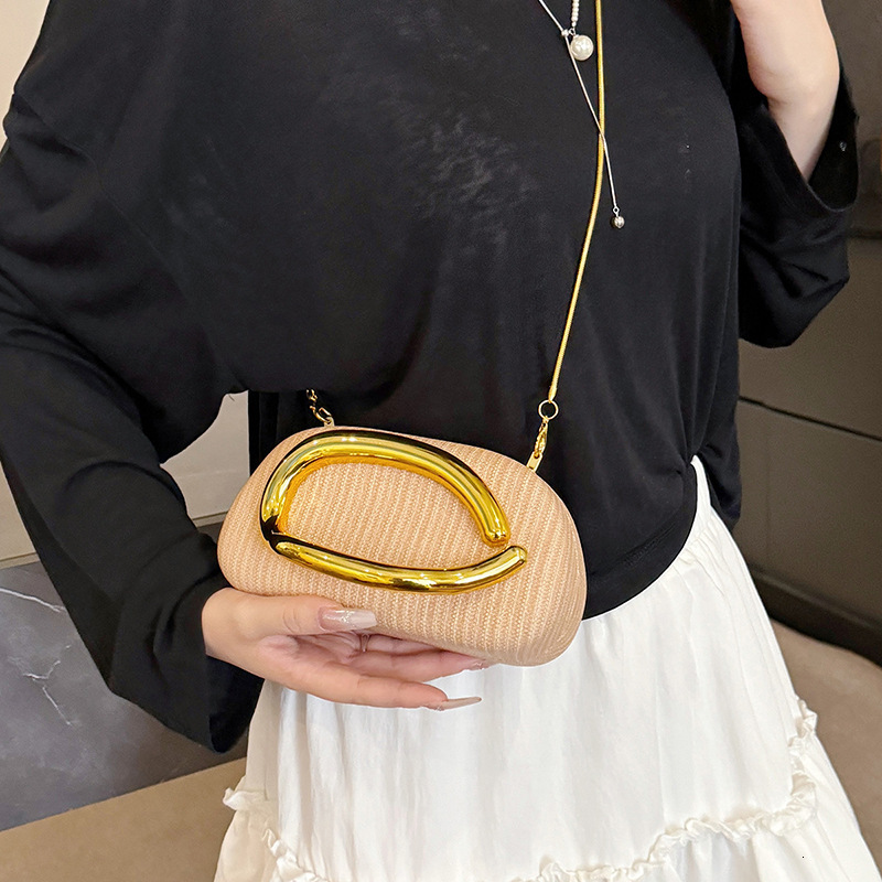 Luxury Brand Designer Bag Women's Bag 2025 New Trendy Round Box Wrist Bag Metal Handle Single Shoulder Crossbody Box Evening Bag