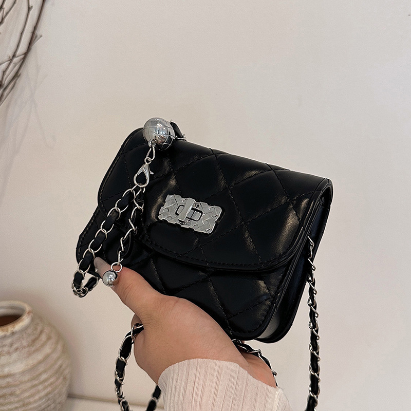 Luxury Brand Designer Bag Quilted Chain Bag For Women Spring Summer 2024 New Fashion High-End Ins Style Crossbody Bag Versatile Mini Square Bag