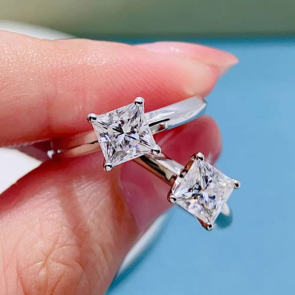 Fine Jewelry 925 Sterling Silver Engagement Ring Trendy Dainty 1ct 2ct 3ct Solitaire Princess Cut Moissanite Ring for Girls
