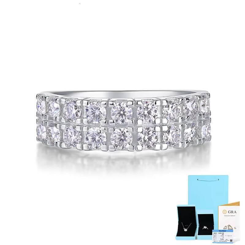Factory Wholesale Moissanite Wedding Band 108Carat Round Shape Start Moissanite Ring Antique New Design for Wedding Band