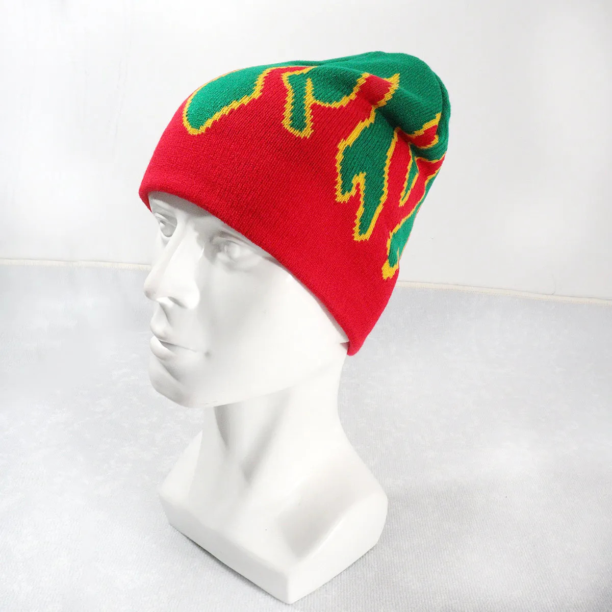 Winter Outdoor Warm Needle Knitted Cap Flame Pattern Wool Hat Street Skull Hat Anti cold Cotton Hat HipHop Bonnet Caps 50 251014