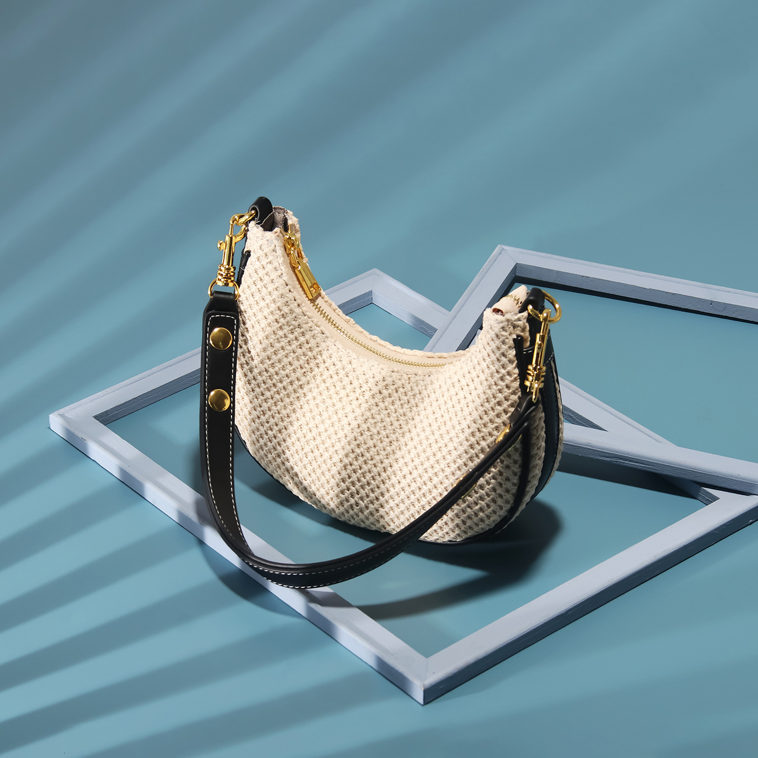 Luxury Brand Designer Bag Summer New Straw Woven Moon Bag 2024 Korean Version Versatile Shoulder Underarm Bag For Women Niche Crossbody Bag