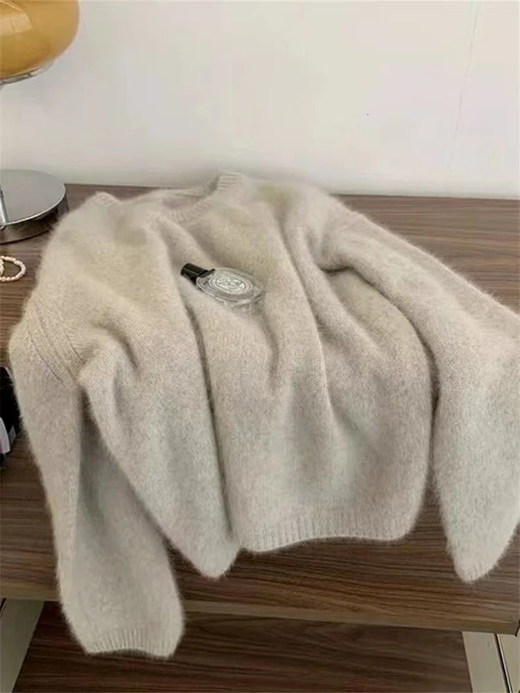 Autumn O Neck Knitted Sweaters Women Winter Soft Warm Casual Solid Pullovers Y2K Loose Simple All Match Female Jumpers 251015