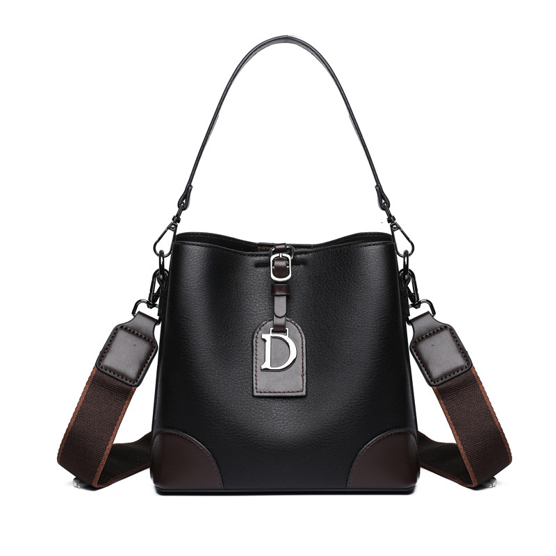 Luxury Brand Designer Bag New Bucket Bag Large Capacity Fashionable Luxury Single Shoulder Bag Soft Leather Texture Commuting High-End Single Shoulder