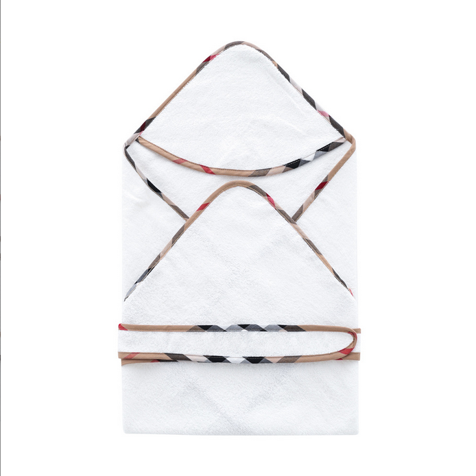 New summer style baby printed one-piece jumpsuit. It's a short-sleeved cotton romper with a round neck and shoulder buttons for babies.70*70