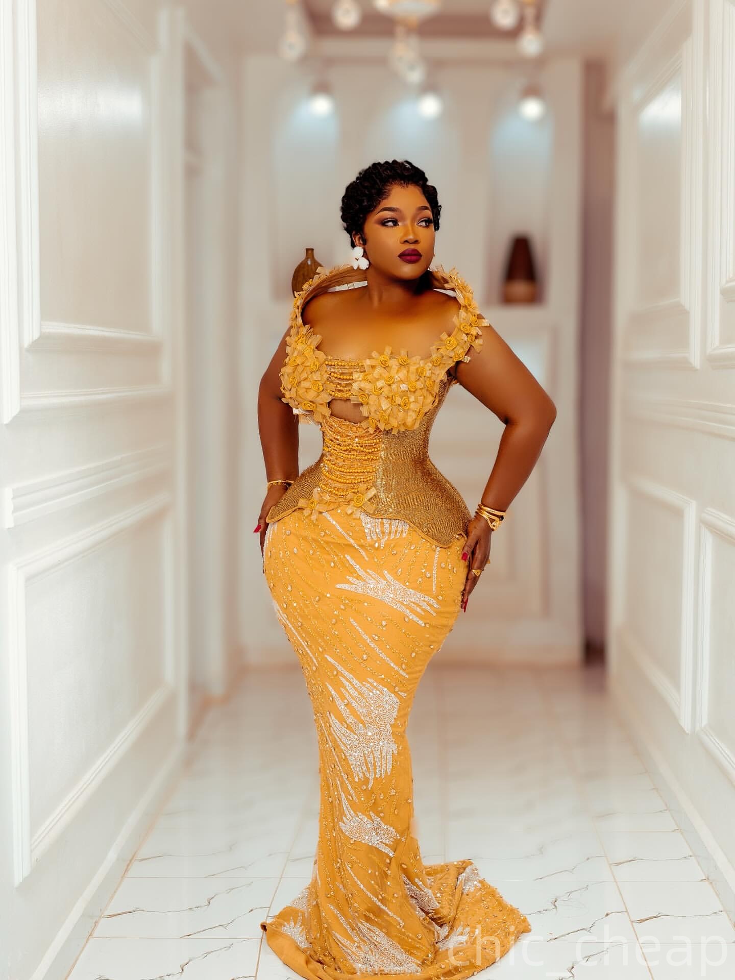 Yellow Mermaid Prom Dresses 2025 Flowers Beaded Crystals Lace Halter Evening Formal Party Second Birthday Engagement Gowns Plus Size Dress For Special