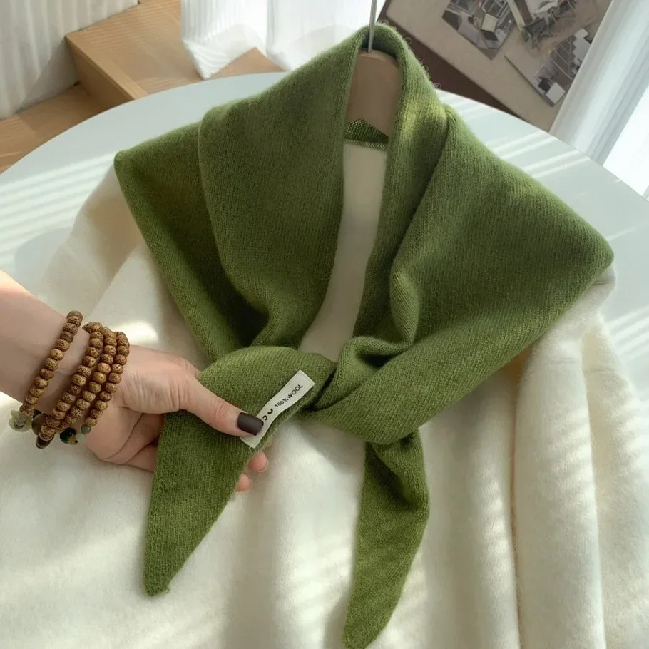 British Korean Style Niche Wool Knitted Triangular Scarf Women Headscarf Knitted Scarf Multifunctional Warm Knitted Scarf 251016