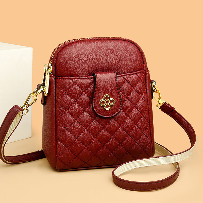 Luxury Brand Designer Bag New Simple Versatile Shoulder Bag Four Seasons Women's Mini Phone Bag Quilted Exquisite Fashion Crossbody Bag