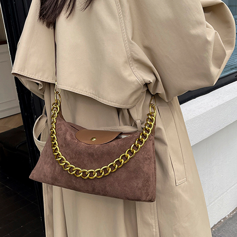 Luxury Brand Designer Bag Suede Velvet Chain Small Bag For Women 2025 New Fashionable Commuter Bag Niche High-End Feel Single Shoulder Crossbody Bag