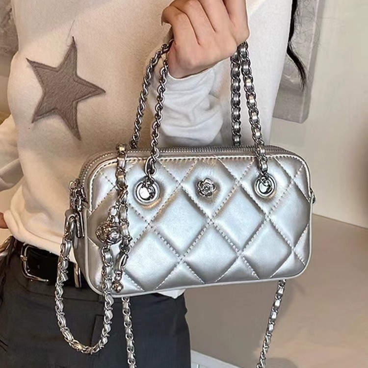 Luxury Brand Designer Bag Quilted Fashion Single Shoulder Crossbody Bag For Women 2024 New Versatile Small Square Bag Internet Celebrity Chain Double 