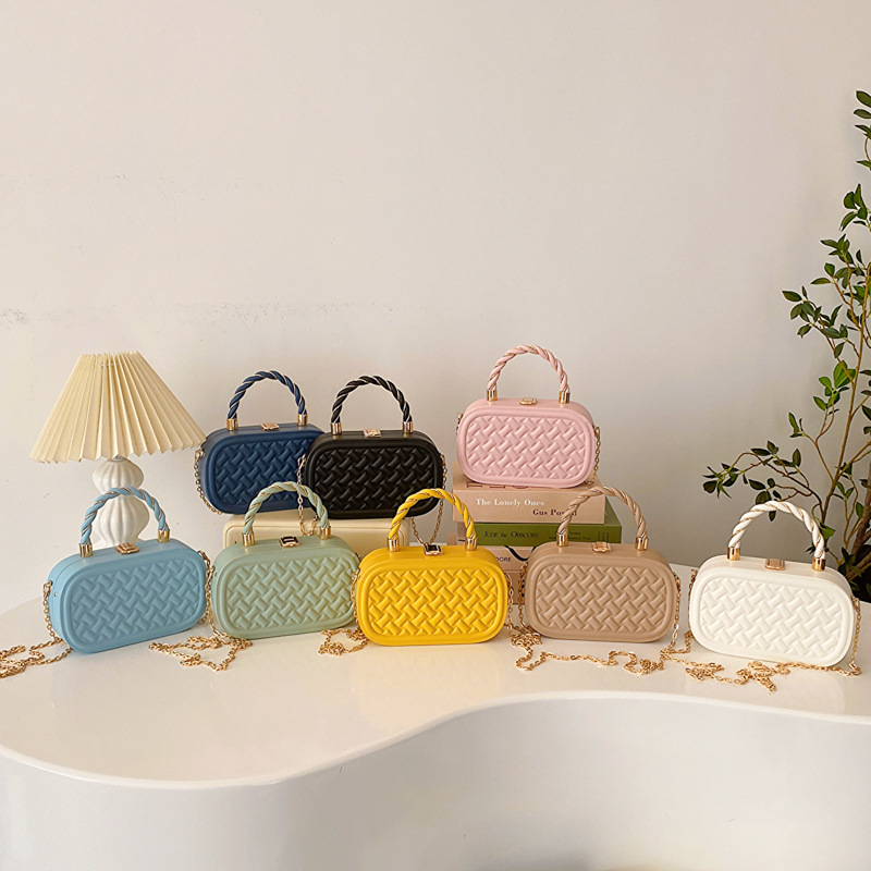 Free shipping designer Fashion Bags New high quality fashionable versatile single shoulder crossbody bag women Stylish Spacious Chic