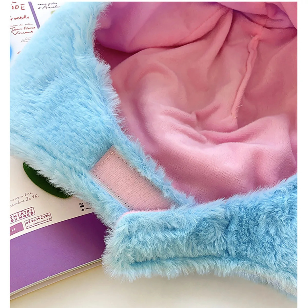 Blue Big Mouse Head Cover Scarf Beanies Men Women Winter Helmet Rockwool Magnetic Buckle Ear Protector Outdoor Ski Bomber Hats 251014