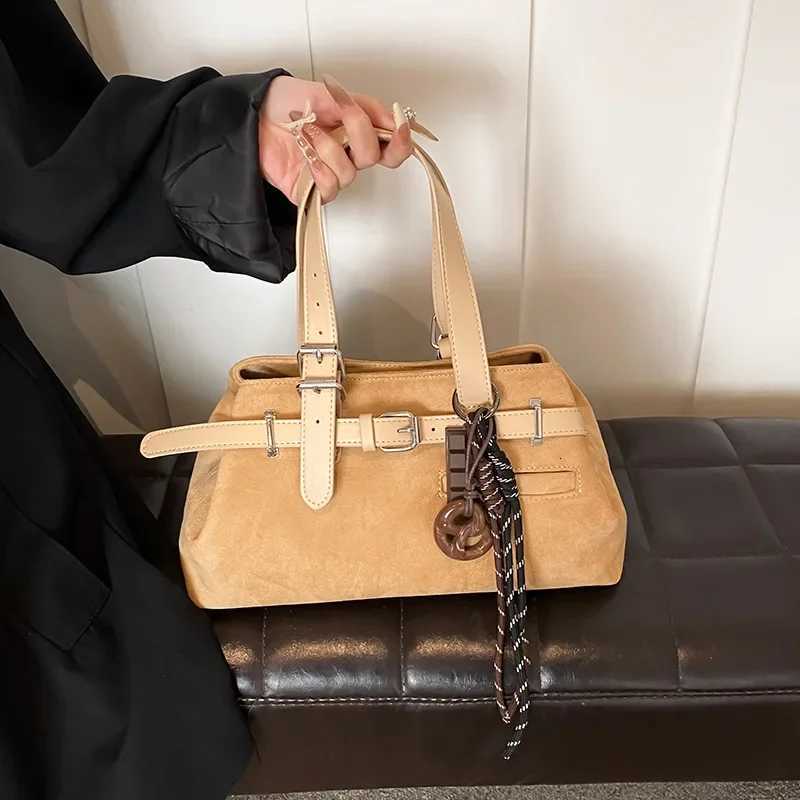 Belt Buckle Design Tophandle Bags For Women Soft Suede Large Capacity Shoulder Cross Body Bag 2025 Winter New Designer Handbags Z251018